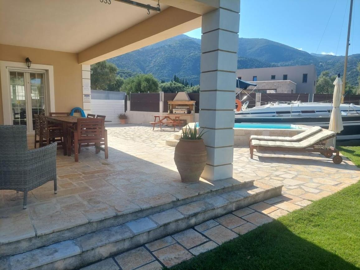 Villa Morris Нидри Екстериор снимка