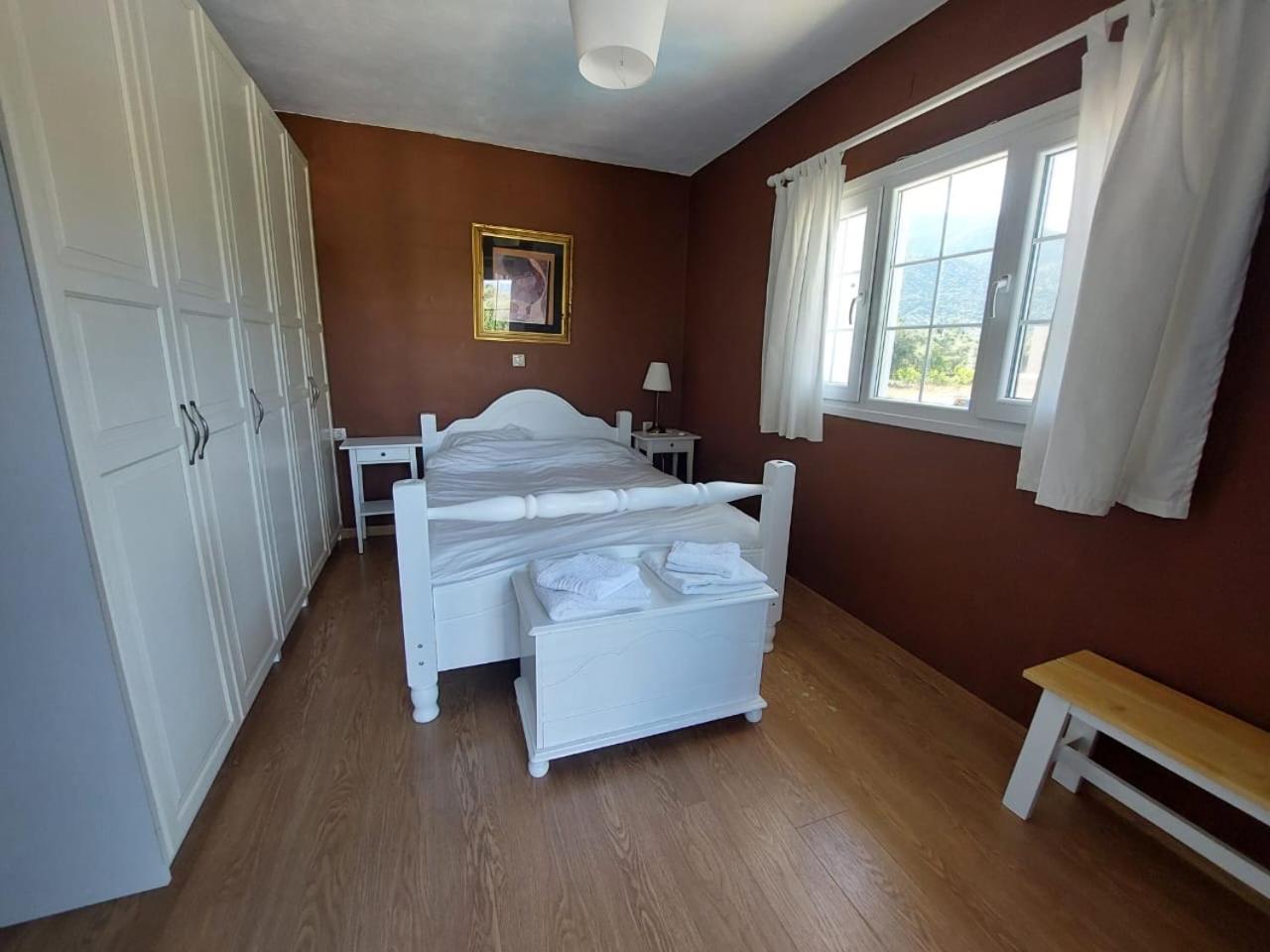 Villa Morris Нидри Екстериор снимка